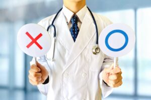 関節リウマチ。医師の判断が必要です。