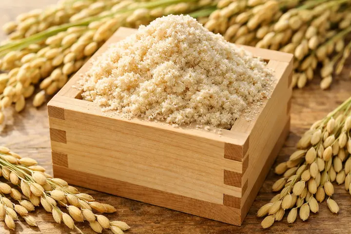 美肌の宝庫である米ぬかは、毛穴の悩みを持つ方の強い味方