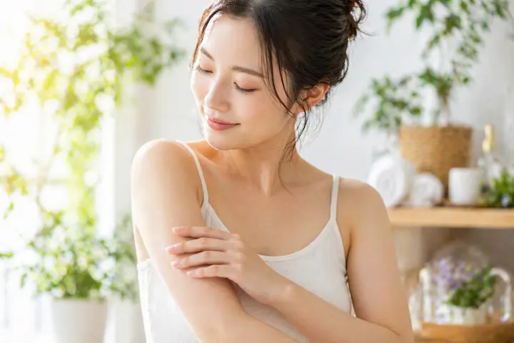 内側からの変化は、自信に満ちた笑顔を作ります